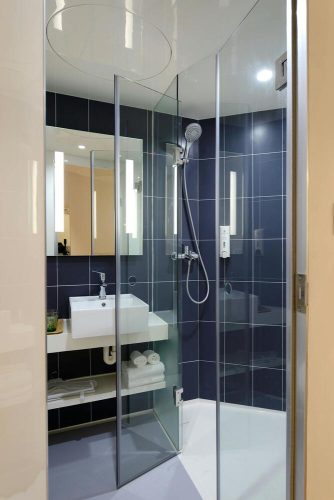 How to Repair a Leaking Shower
